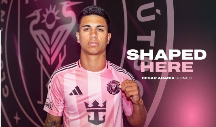 官方：迈阿密国际与青训左后卫阿巴迪亚签署一线队合同