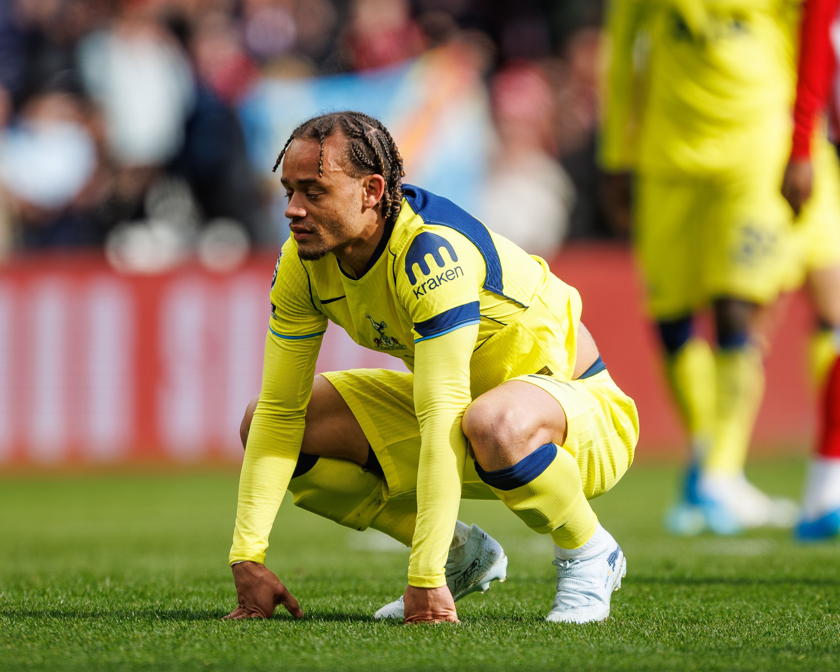 热刺伤情汇总：11人受伤，西蒙斯 、罗梅罗、库卢和麦迪逊在列