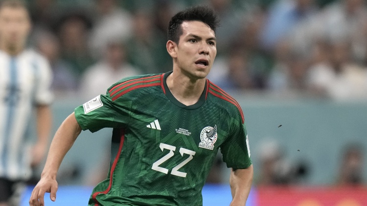 外媒：洛萨诺被排除在俱乐部计划之外，世界杯前只能单独训练