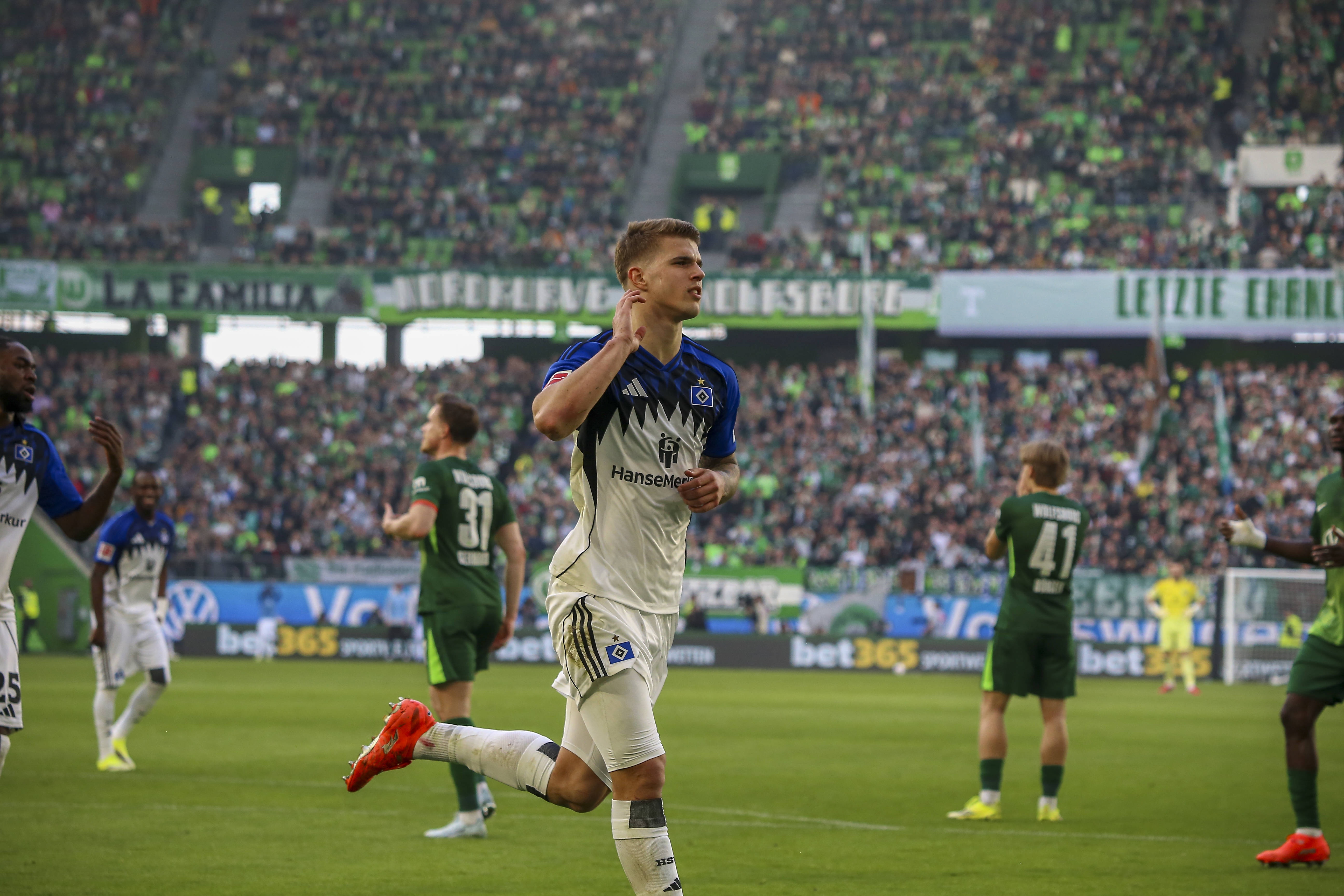 图片报：武什科维奇膝关节损伤程度比预估更严重，将继续缺席比赛