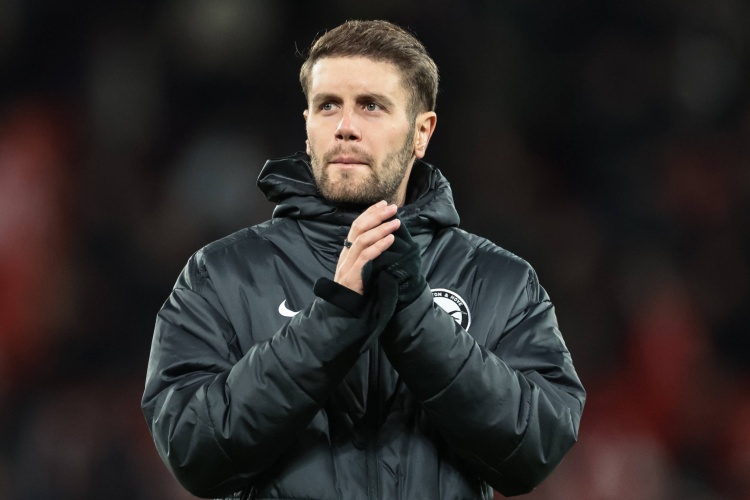 德天空：赫尔泽勒合同中有约1500万欧解约金条款，药厂已获悉此事