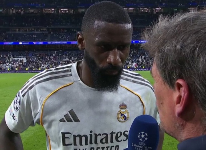 不满！吕迪格：我们两个丢球完全是送礼 对翻盘永远都抱有希望