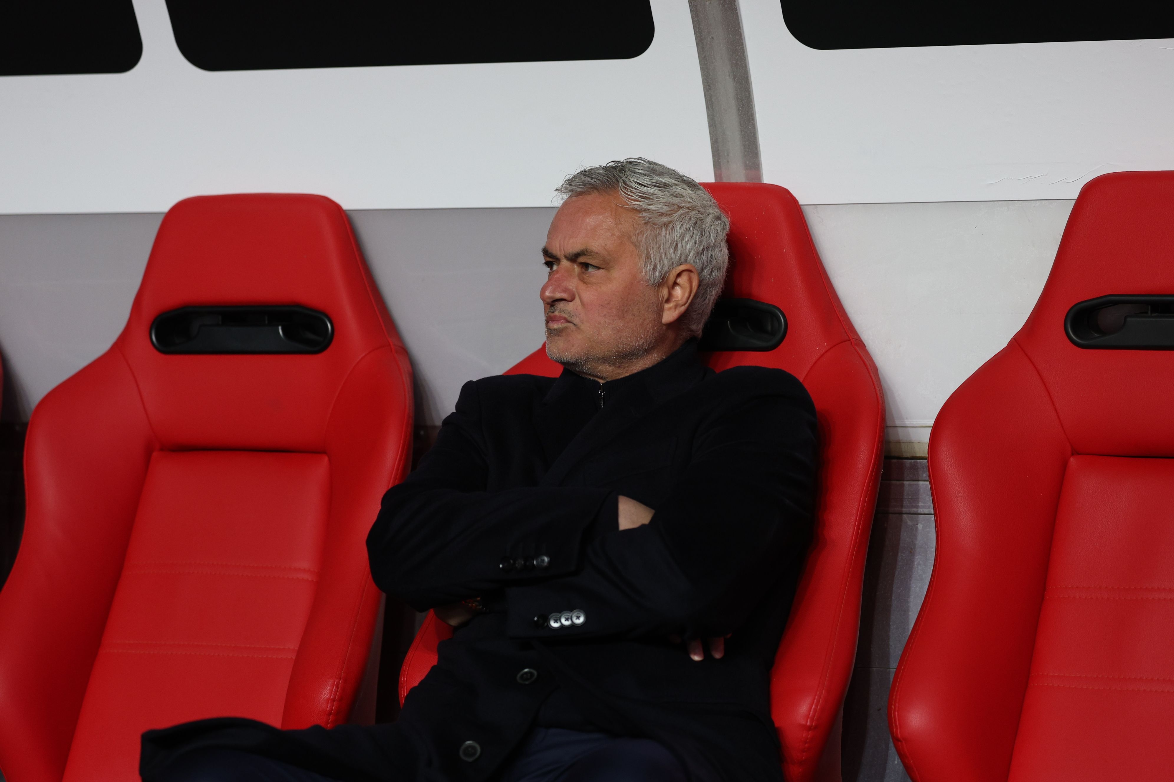 穆里尼奥：本菲卡全队必须重振士气，全力冲刺联赛亚军