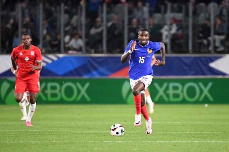 队报：马库斯·图拉姆、阿克利乌舍展现出色状态，穆阿尼表现平平