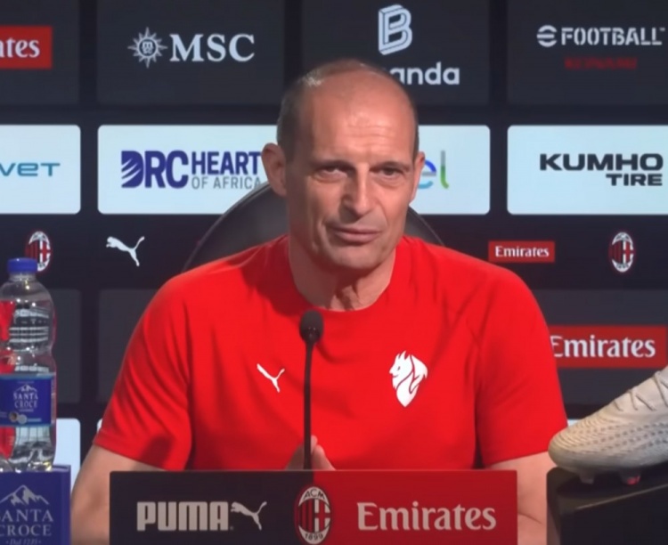 阿莱格里：我没考虑过是否执教国家队 意大利不缺乏有天赋的球员