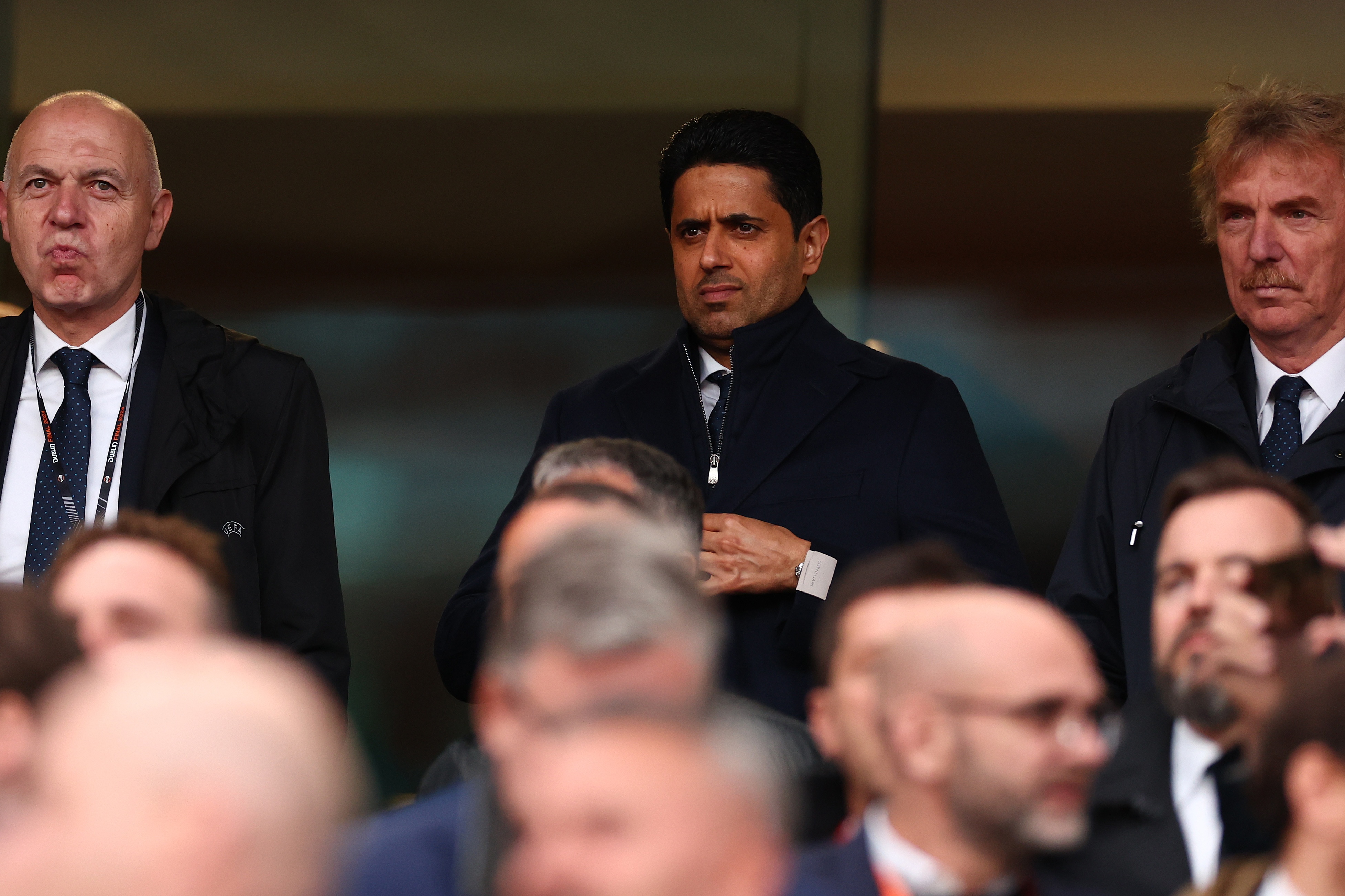 队报：巴黎市长与纳赛尔将观战大巴黎比赛，球场出售谈判将重启