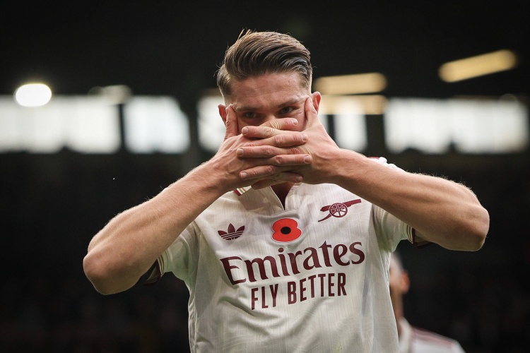 约克雷斯战旧主！欧足联预测葡体枪手首发：马杜埃凯马丁内利出战