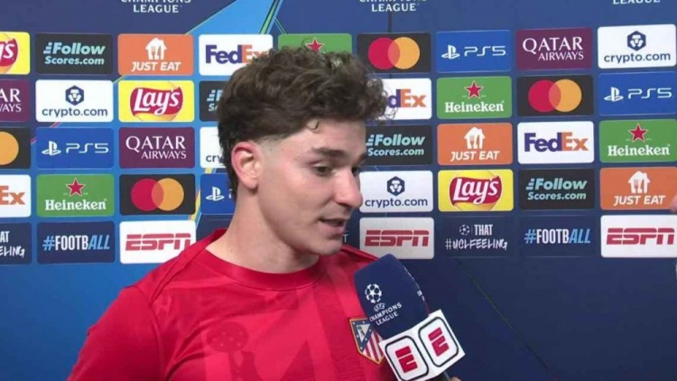 小蜘蛛：看梅西对利物浦的任意球破门很多次，球离脚时就知道有了