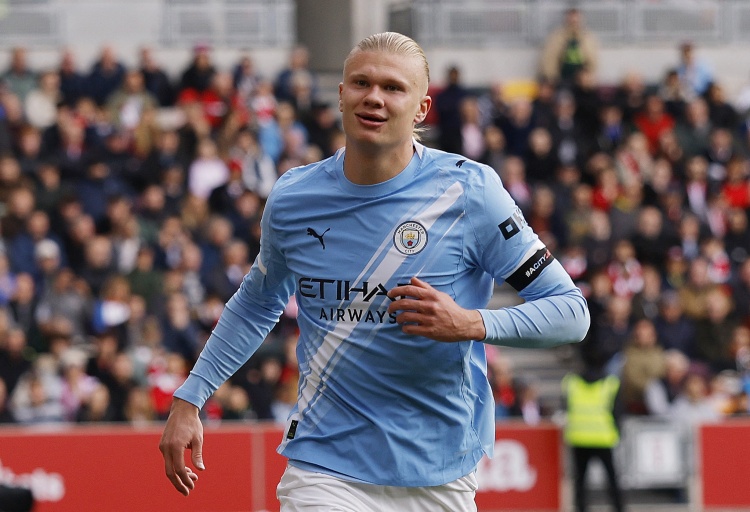 进球机器！哈兰德本赛季俱乐部+国家队50场进45球