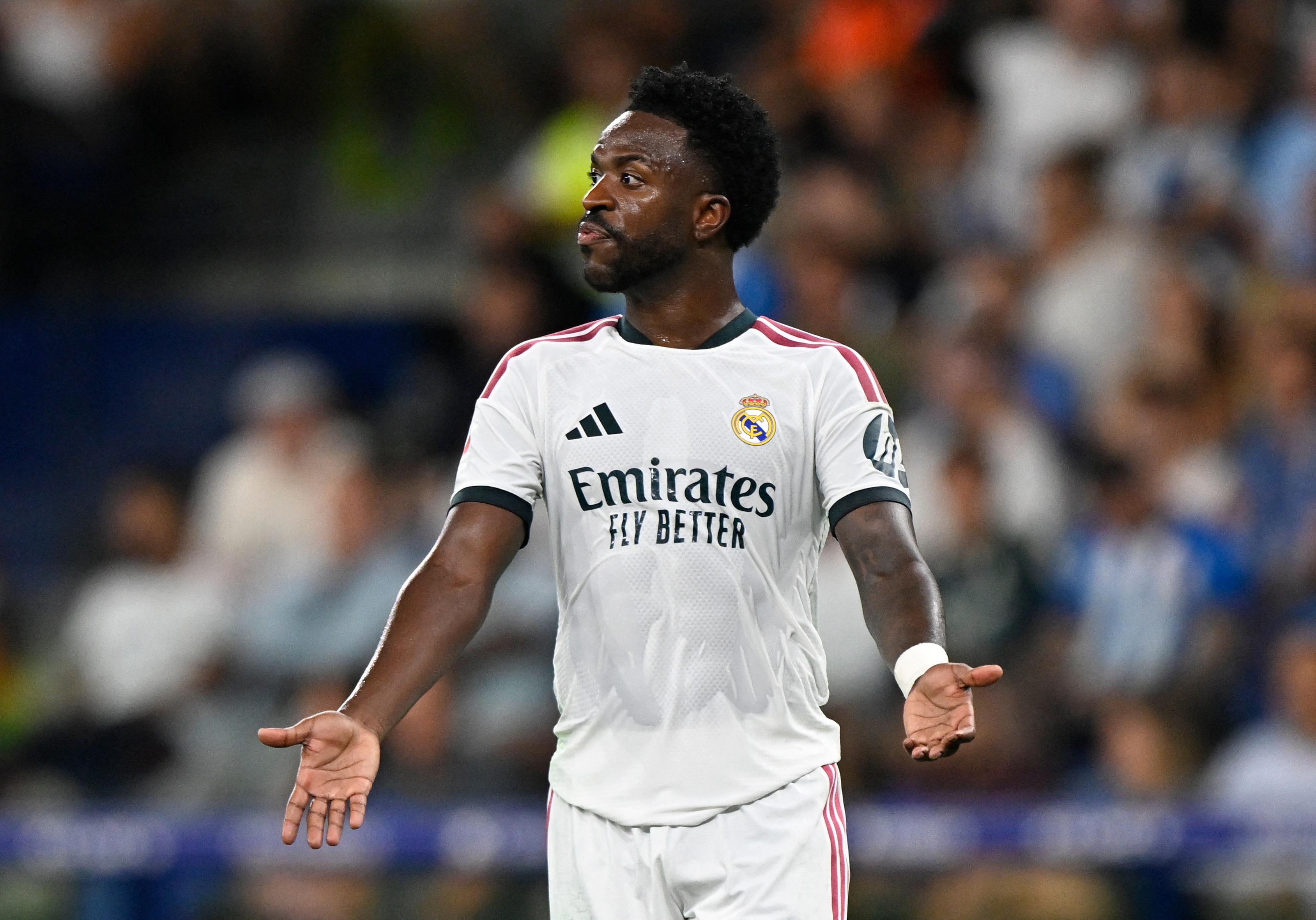 纳乔：维尼修斯遭受了不公正对待，希望对他的嘘声能变为掌声