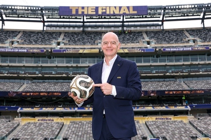 英媒：FIFA被敦促向211个成员协会分配15亿镑 无需出售世界杯股份