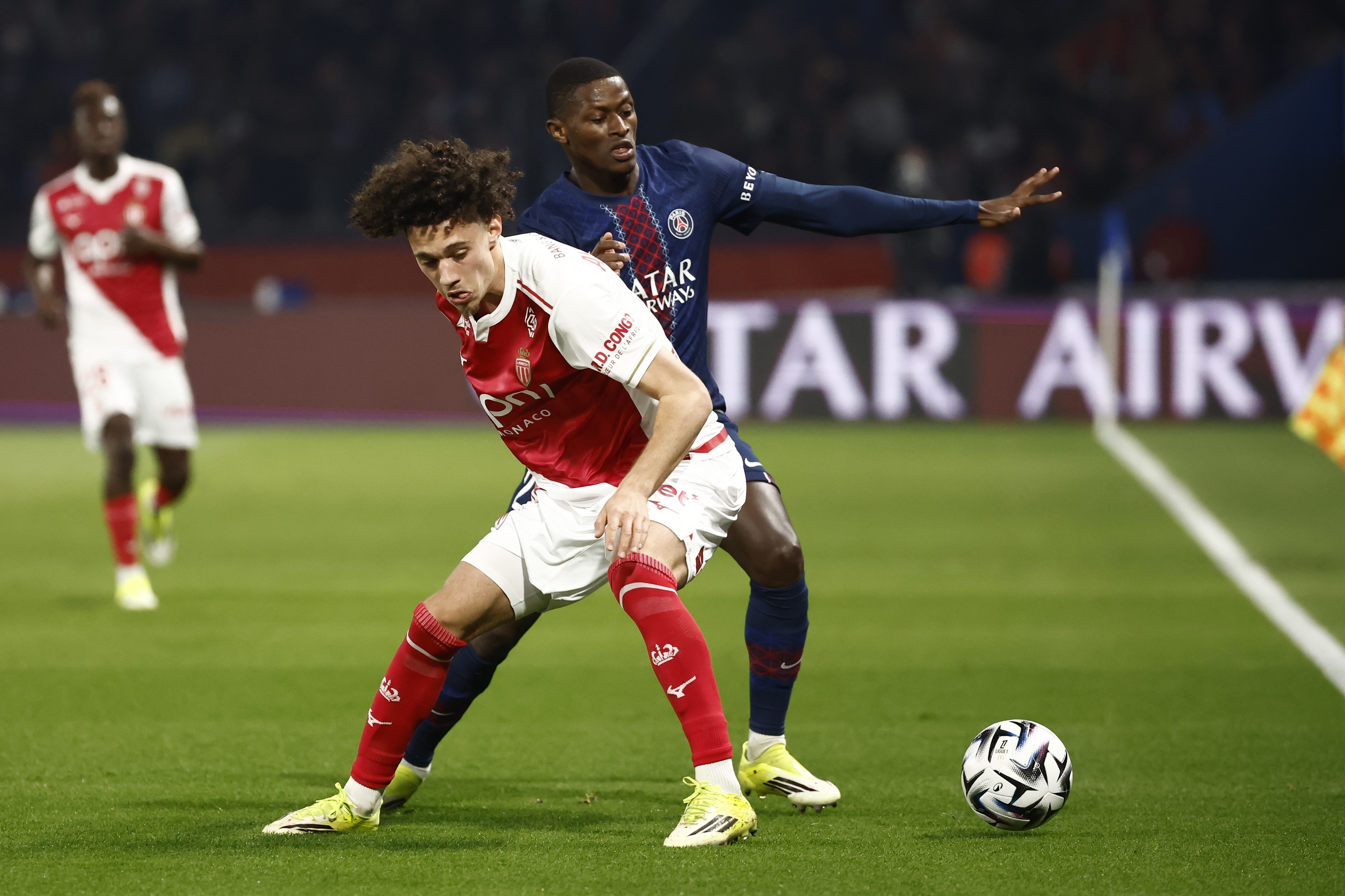 队报：阿克利乌舍和巴洛贡可能今夏离开摩纳哥，前者标价7000万欧