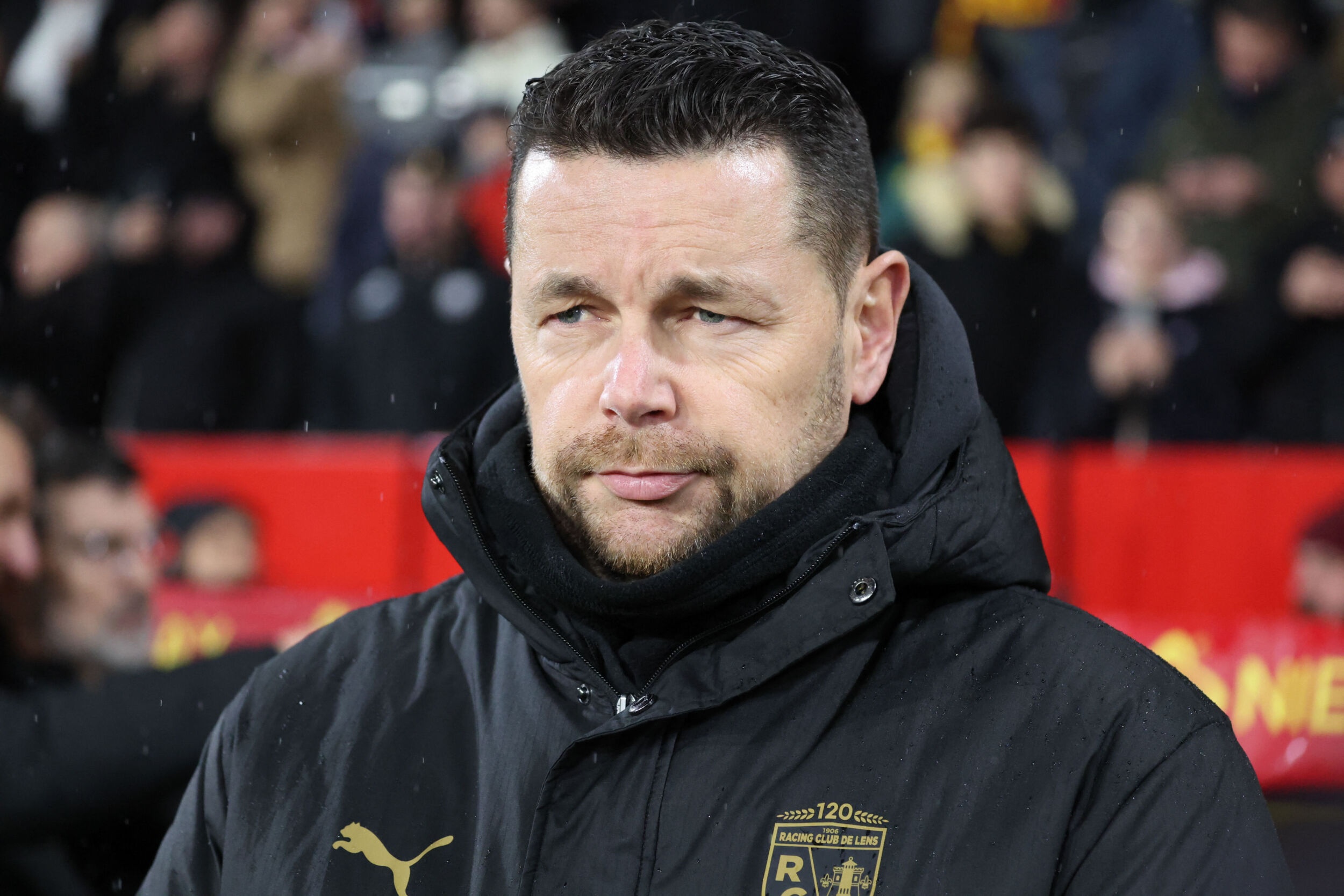 朗斯主帅谈与巴黎比赛延期：我反对，但我们不会自怨自艾