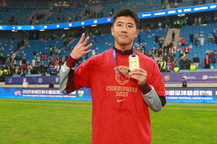 李圣龙：留在海港对自己更有意义，希望在B队起到榜样的作用