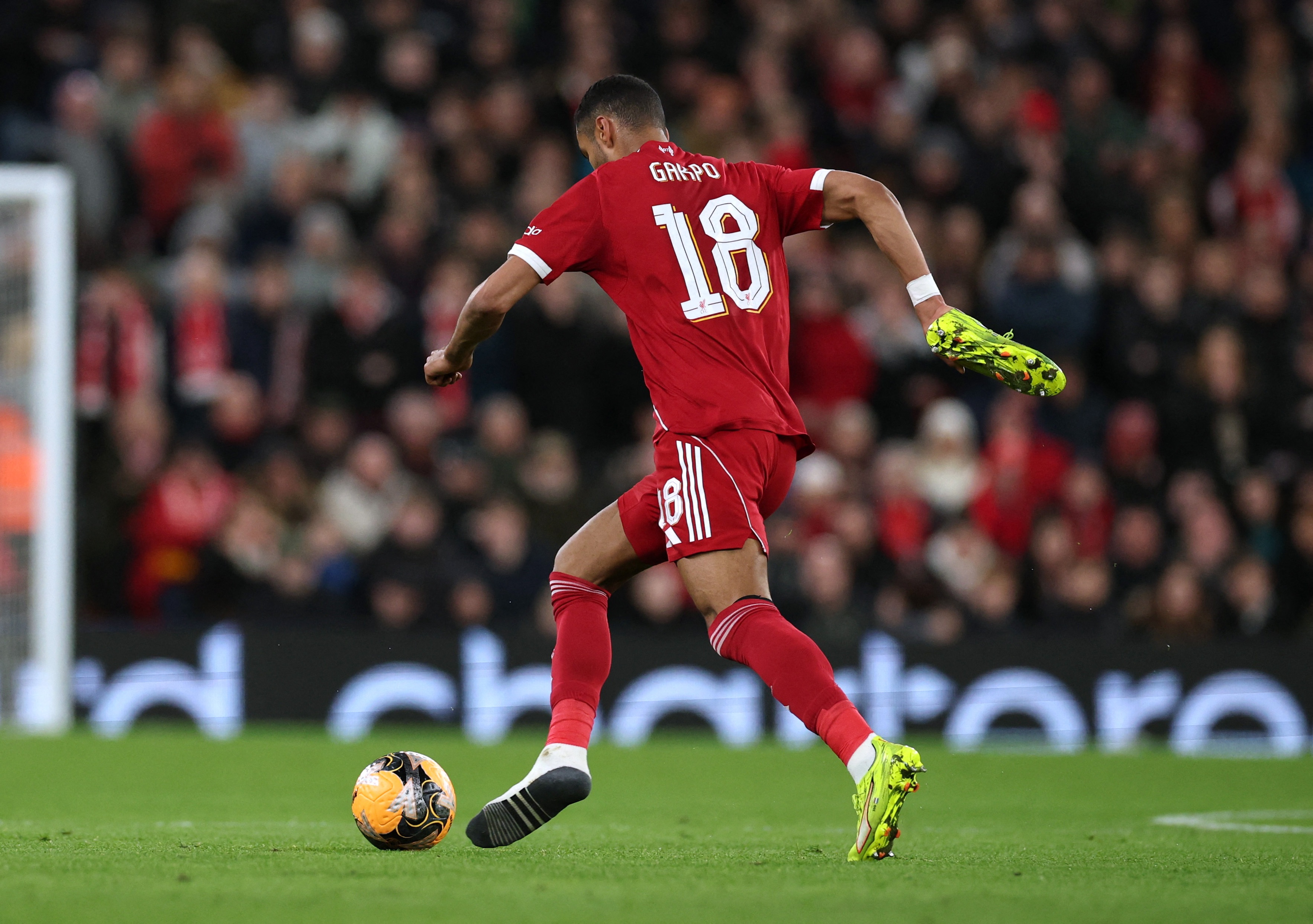 本赛季英超射门次数超60次球员进球转化率：加克波最低，萨卡第二