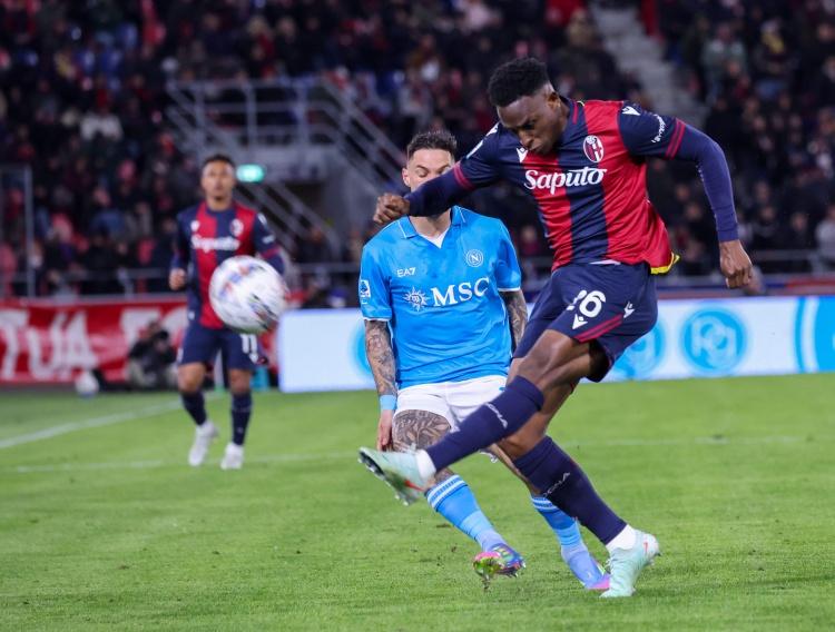 每体：若无法签下巴斯托尼，巴萨的备选方案是卢库米