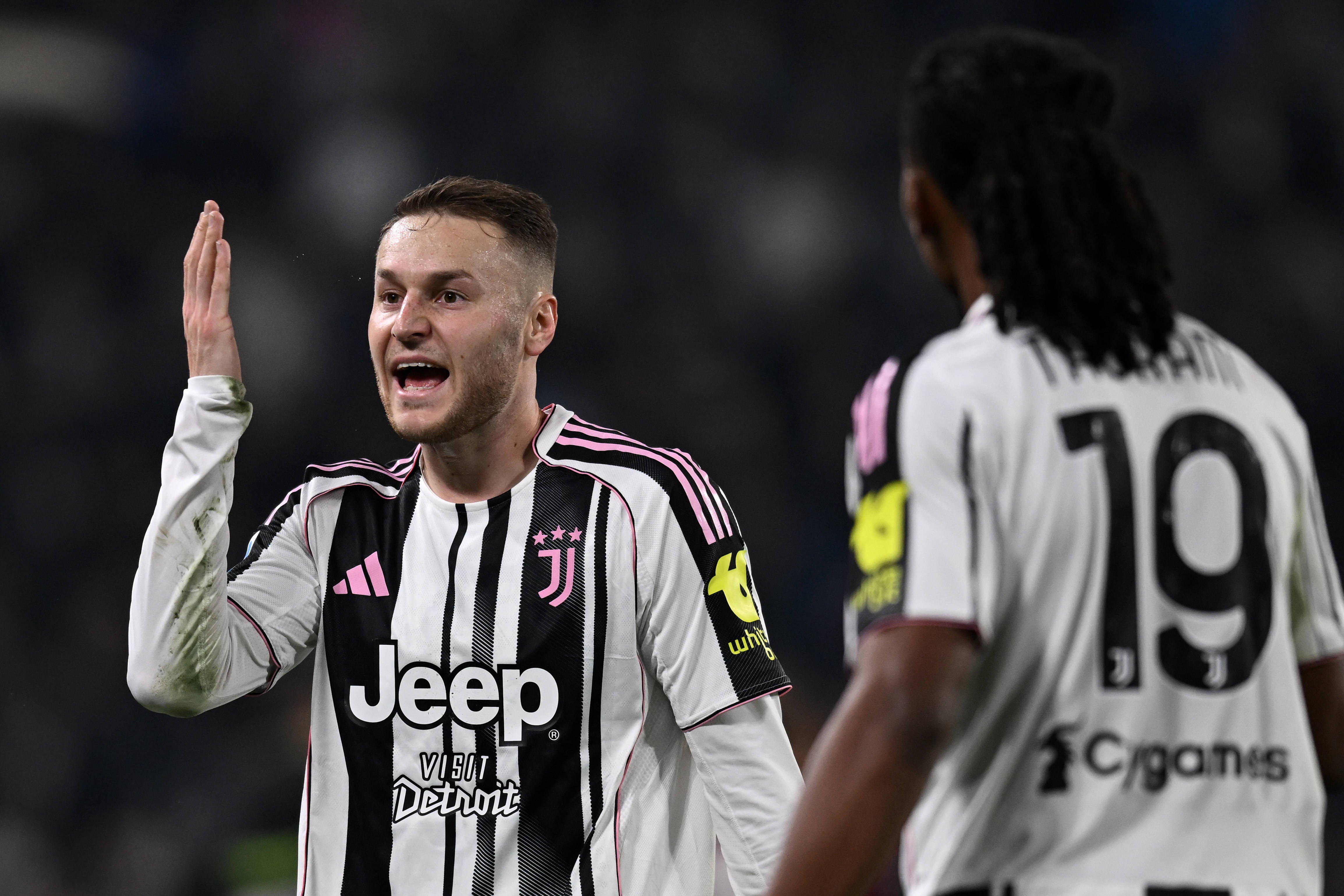 罗体：尤文为库普梅纳斯定价3000万欧，目前尚未收到报价