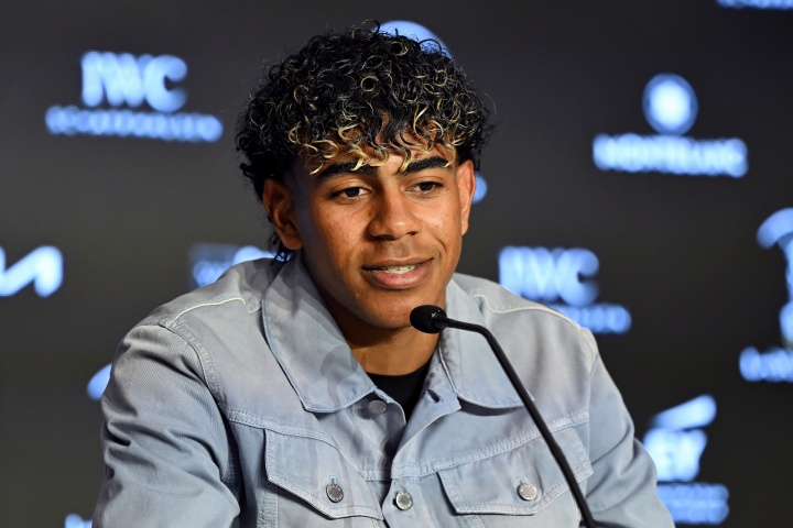 亚马尔：梅西是足球历史最佳也是最伟大运动员 希望追随他的道路