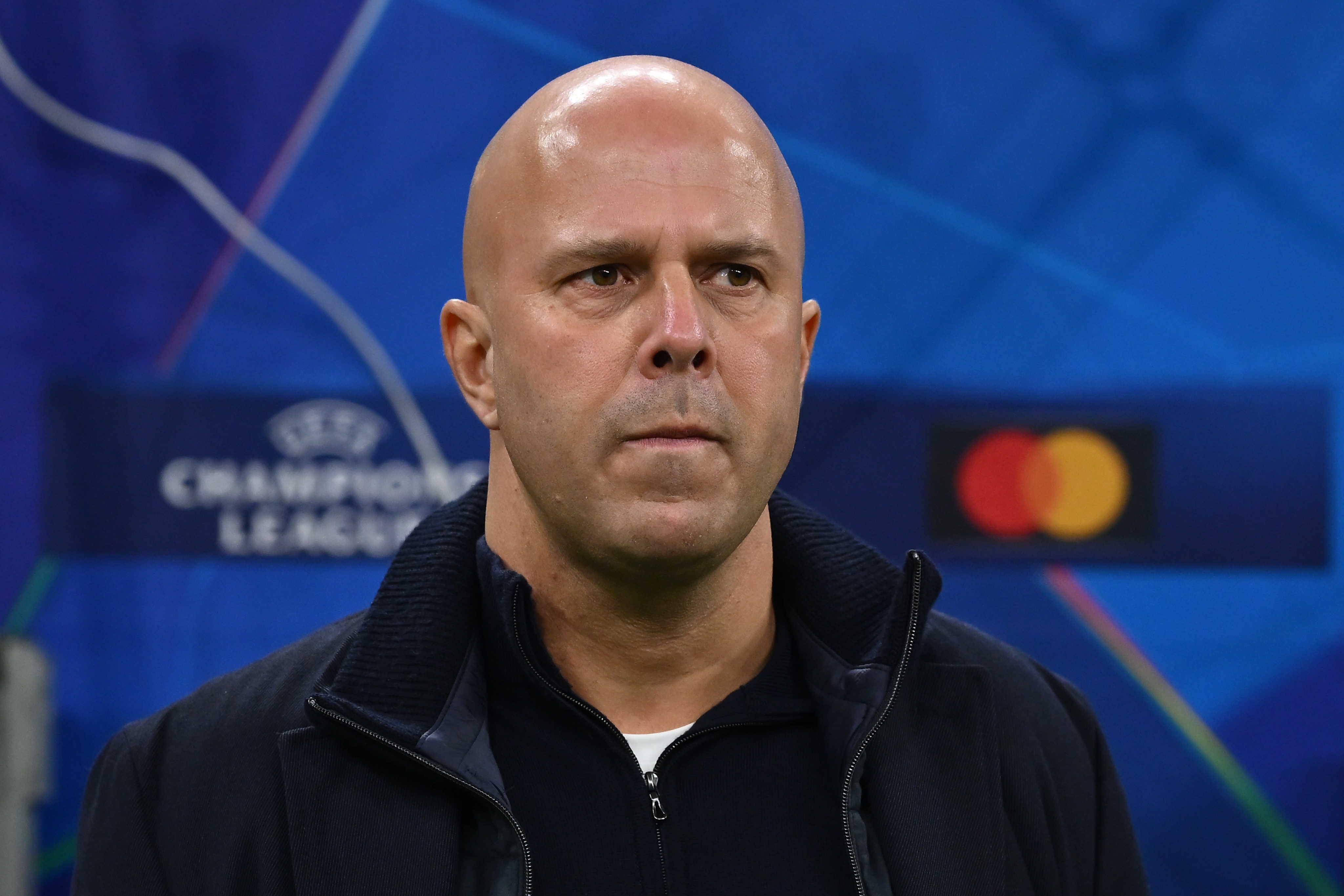 TA：芬威仍全力支持斯洛特，认为他本赛季面临诸多困难不应负全责