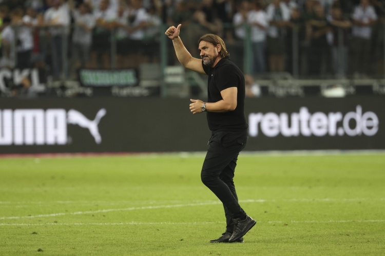 利兹主帅：2球领先本该更早锁定胜局 上次进足总杯四强已隔了很久