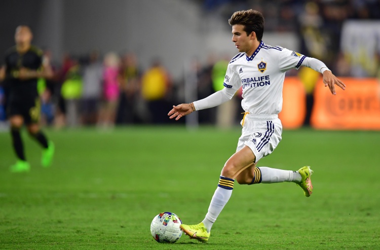 重伤2年！将满27岁的普吉连续接受ACL手术，最新身价跌至1200万欧