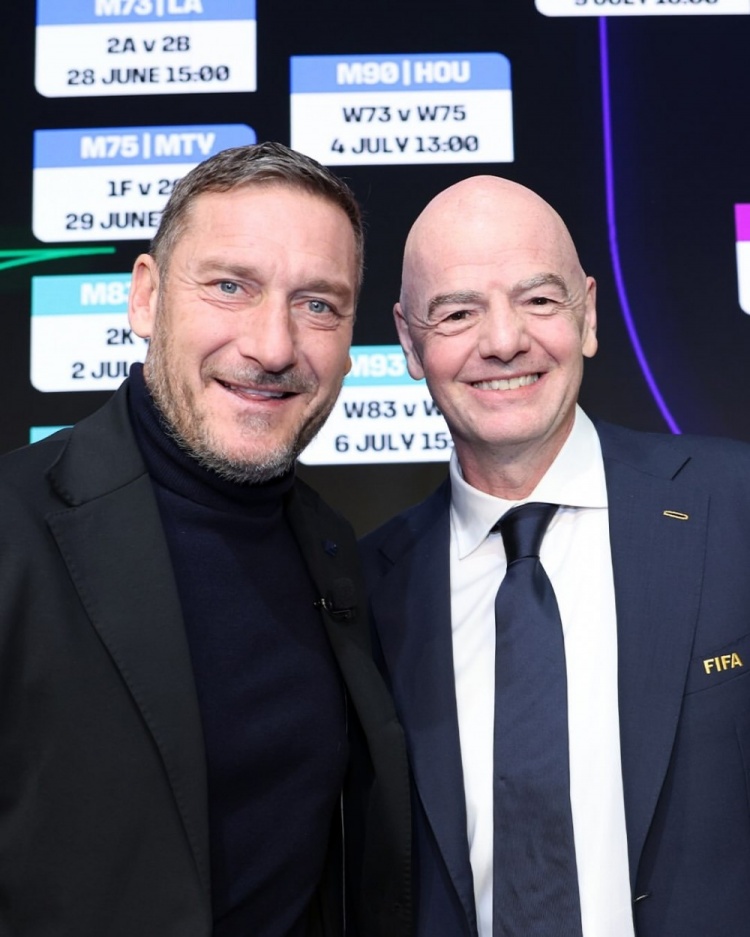 托蒂50岁生日！FIFA主席：像你这样终身效力一家俱乐部的传奇不多