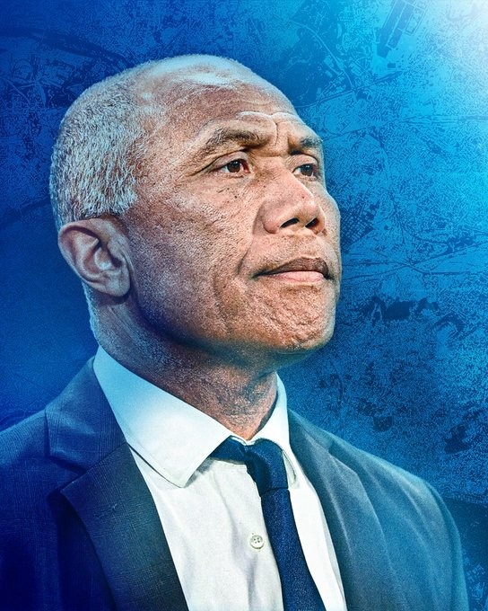 目前排法甲第15！官方：孔布瓦尔正式执教巴黎FC 前主帅吉利离任