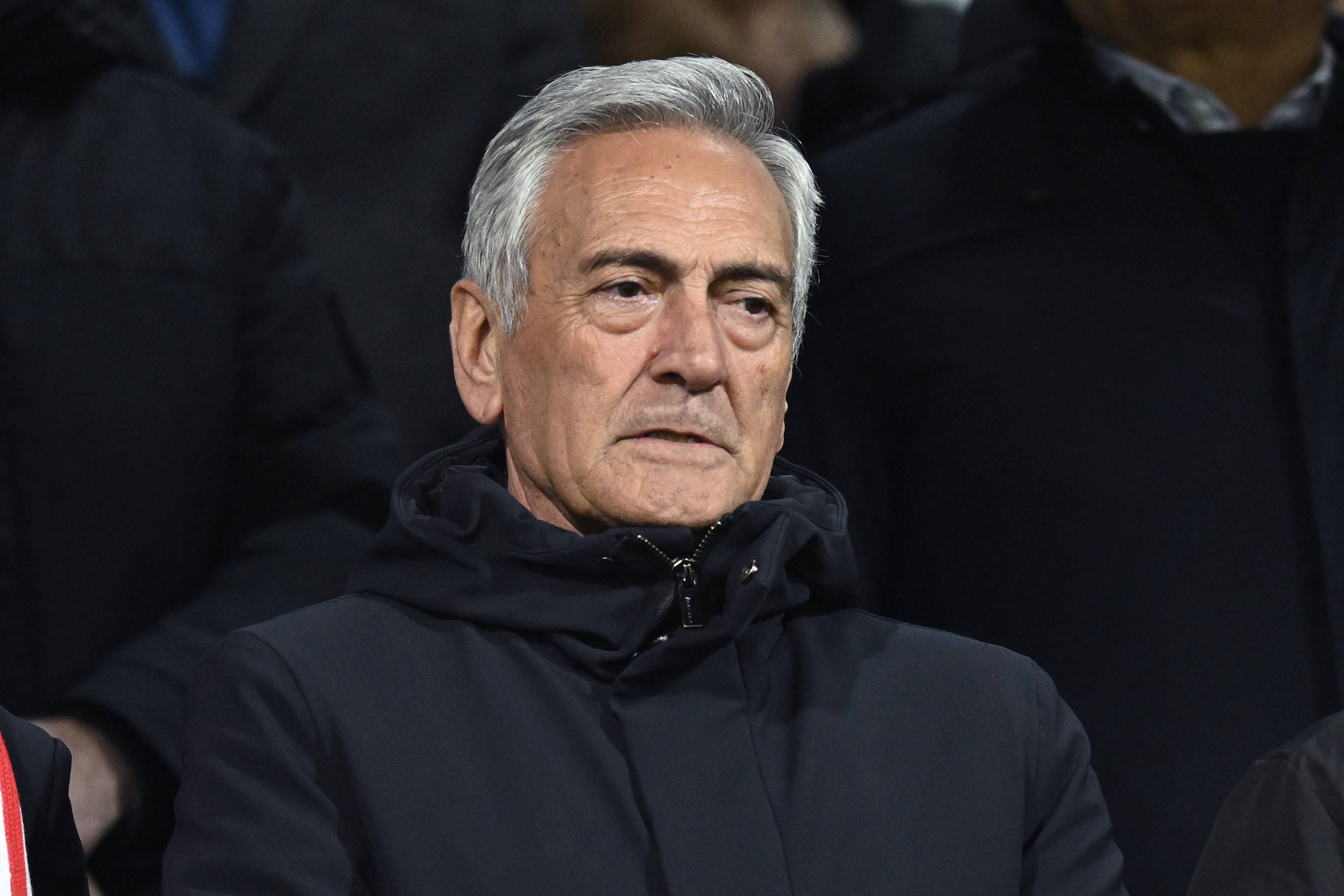 意足协前主席：足协每年亏7亿多欧元，应该强制意甲球队每场上U19