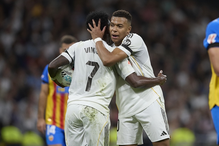 TA：皇家马德里的球星们是他们最大的问题吗？