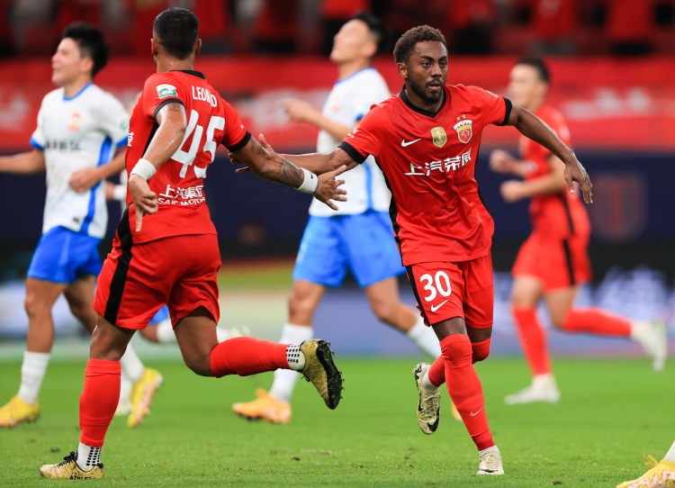 沪媒：加布里埃尔康复期6-12个月，梅伦多能否回归还有待观察