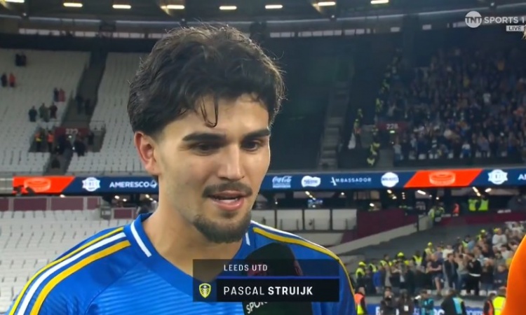 斯特鲁伊克：2-0领先本该守住胜果 主罚点球时我脑中没有太多杂念