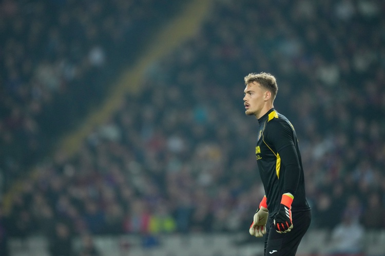 若昂·佩德罗：约恩森正经历一段伤病艰难期，我们都在尽力帮助他