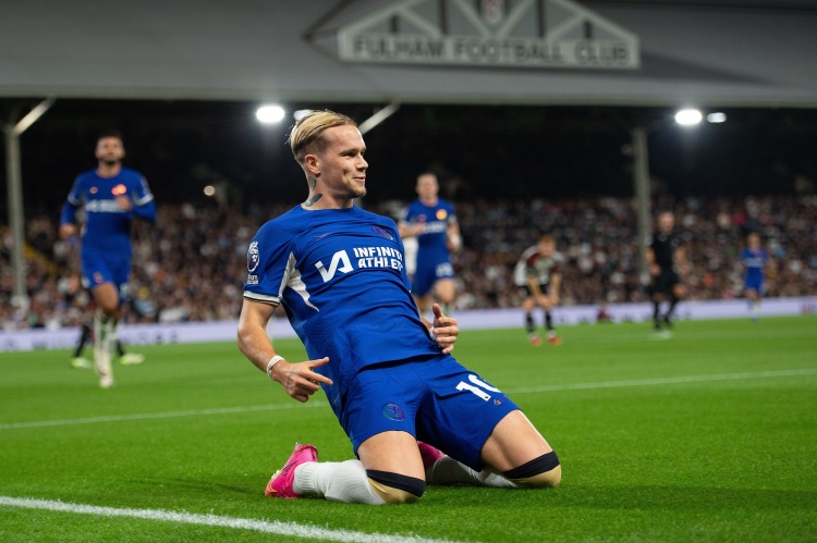 邮报：切尔西支付经纪人费用6510万镑英超居首 穆德里克合同更新