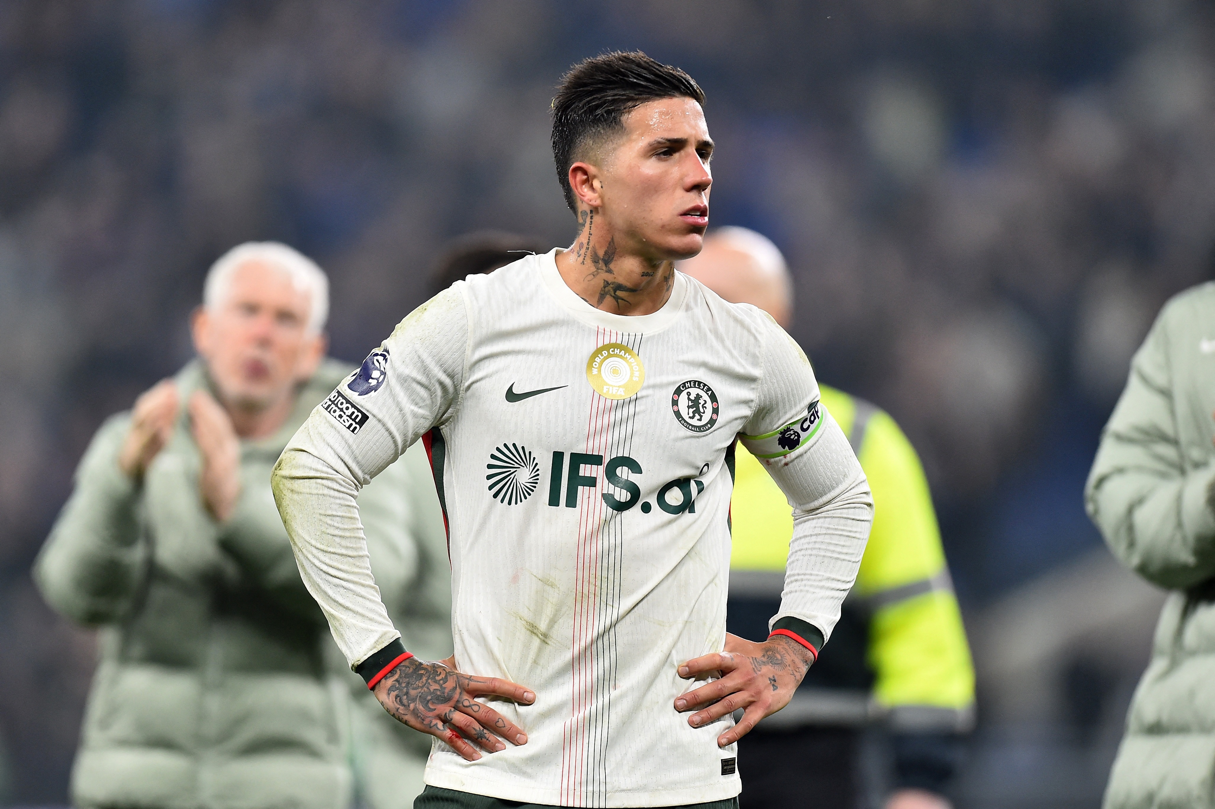 合同剩6年！BBC：切尔西对恩佐坚持要价1.07亿镑，皇马不太可能付