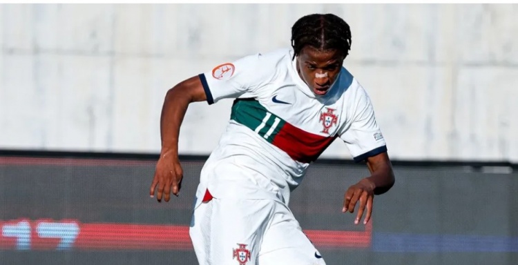 博阿斯：德科说瓦雷拉的转会与巴萨无关，这显然不是一个孤立案例