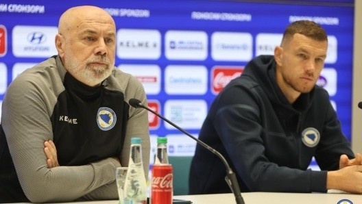 波黑主帅：意大利10人防守依然世界级 我们从第一分钟就坚信能赢