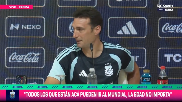 大中锋伤了😢斯卡洛尼赛前谈帕尼切利伤情落泪，发布会随之结束