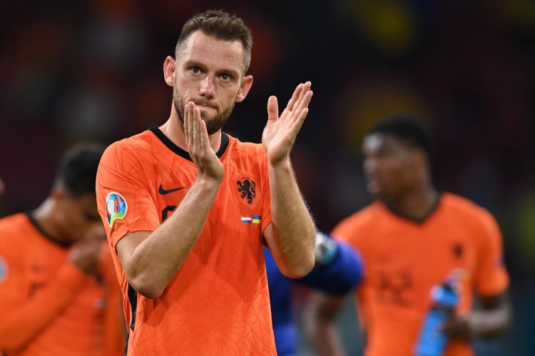 德弗里：很高兴得到科曼信任，我会努力训练希望在国米也得到机会