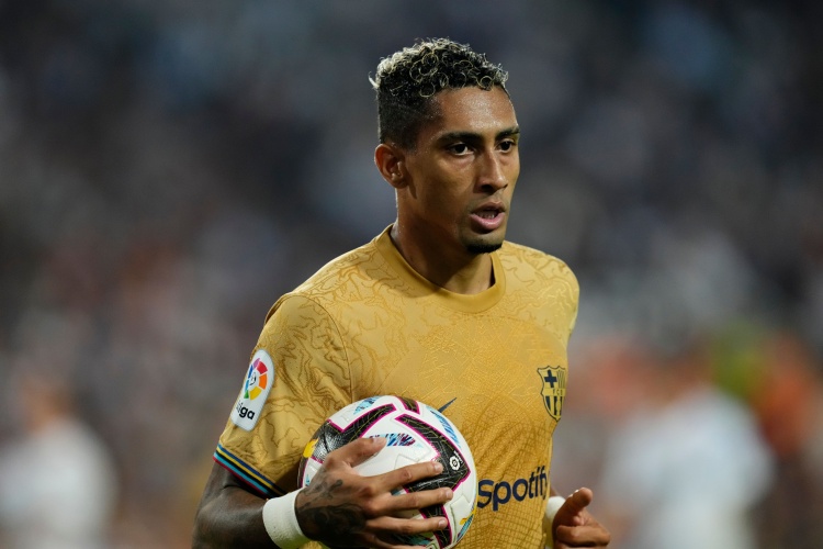 每体：拉菲尼亚可能因比赛被“偷走”的言论遭欧足联禁赛