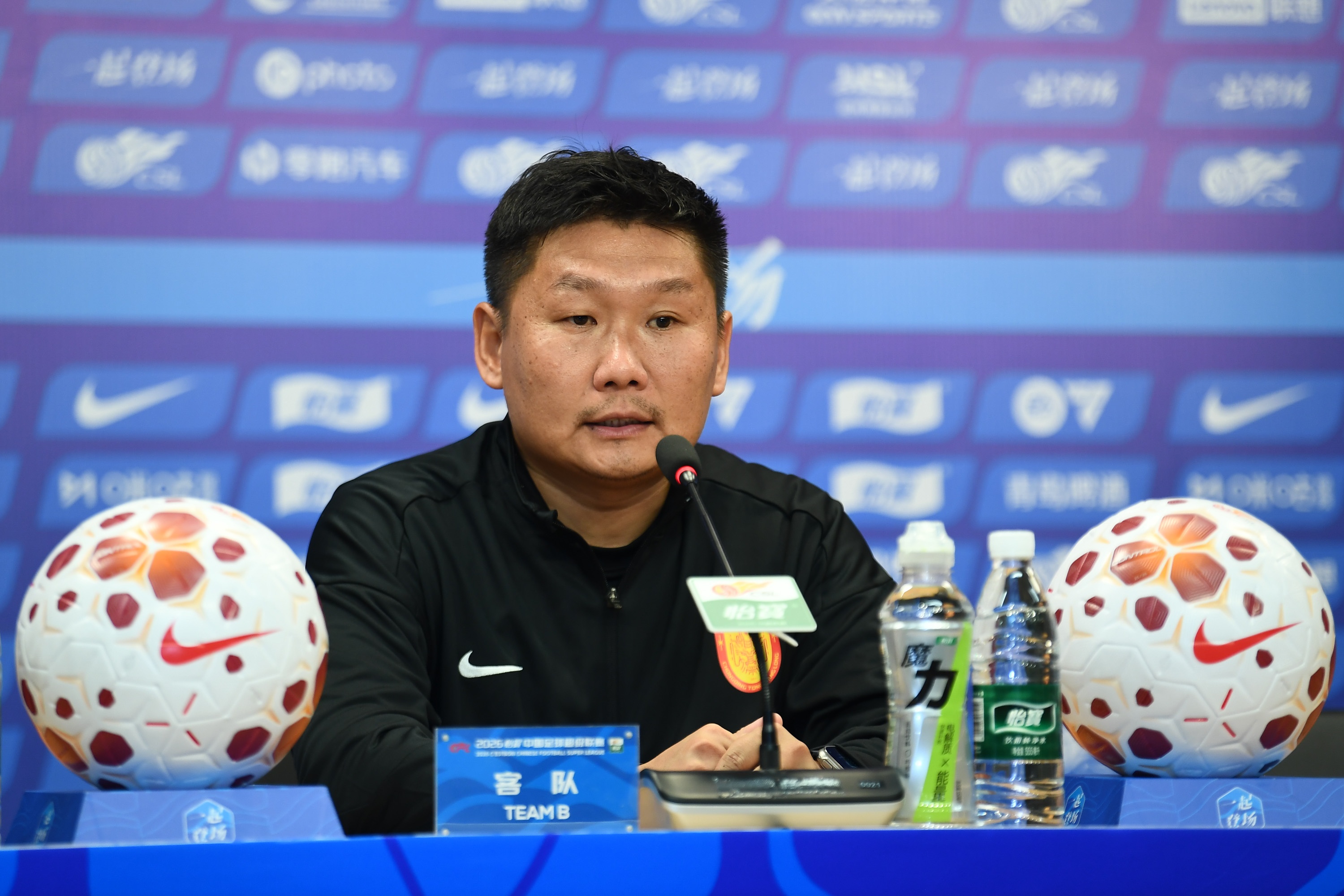 刘建业：感谢今天所有的球员，120%执行了上周的训练，结果也不错