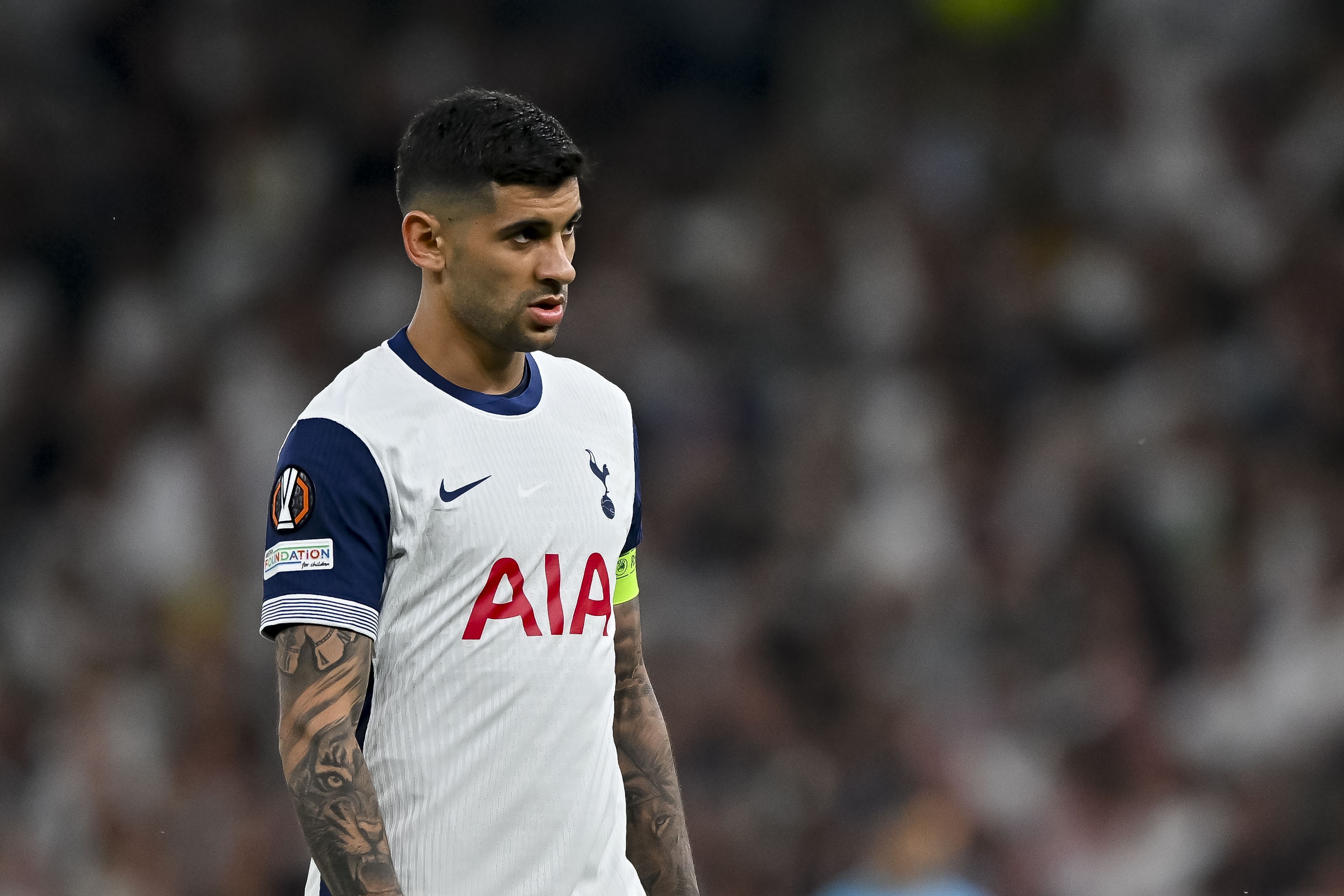 记者：罗梅罗至少伤缺对阵阿尔及利亚的世界杯首场比赛