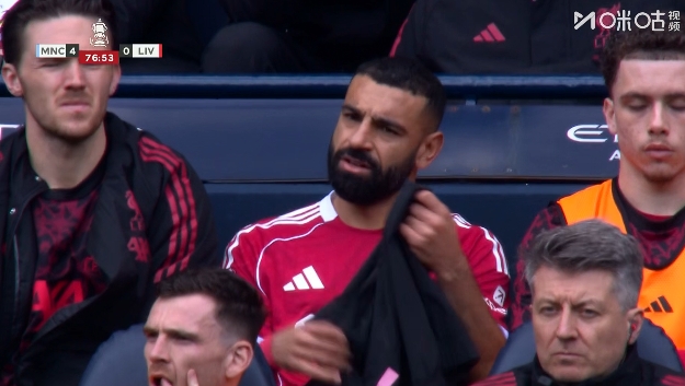 11天4赛，利物浦接下来将欧冠两回合对阵巴黎 联赛客战埃弗顿